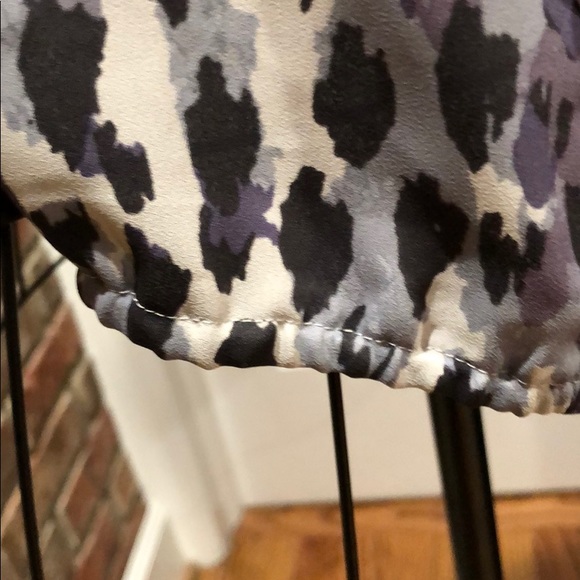 LOFT sleeveless Top -L - Picture 7 of 8